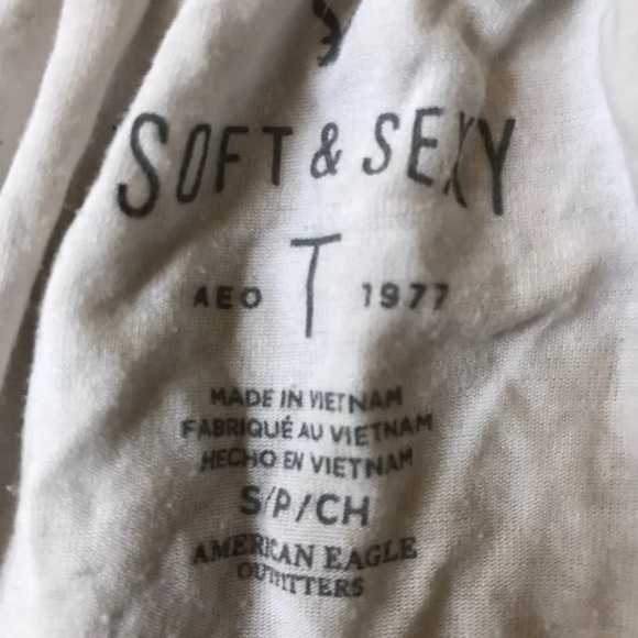 American Eagle white off the shoulder top - Picture 4 of 4